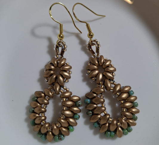 Nur Figure 8 Earrings